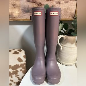 Hunter Tall Rain Boots Lavender size 7